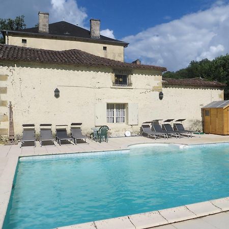 Aux Trois Fontaines Bed & Breakfast Eynesse Exterior photo
